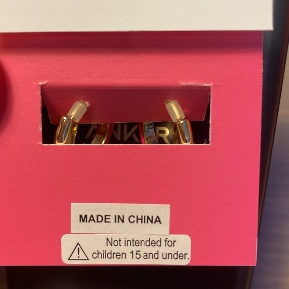 Betsey Johnson French Bulldog Enamel Hoops - Picture 4 of 4